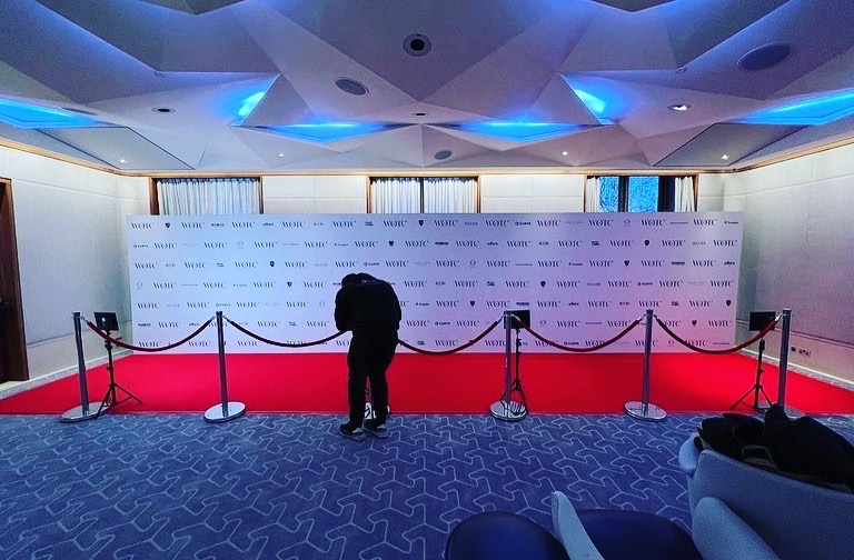 8x30 seg fabric step and repeat
