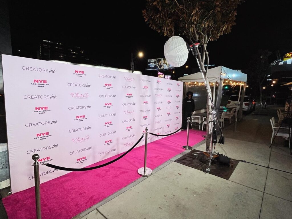 8x16 seg fabric step and repeat